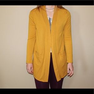 HP!!! Mustard yellow cardigan with pockets